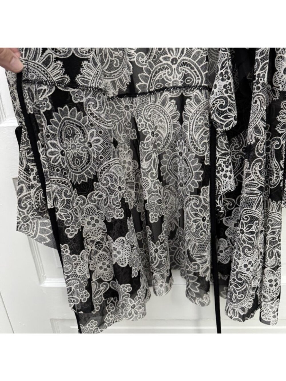 Black White Floral Paisley Sheer Tunic Top Tie Waist Bell Sleeve Womens L - Picture 5 of 7